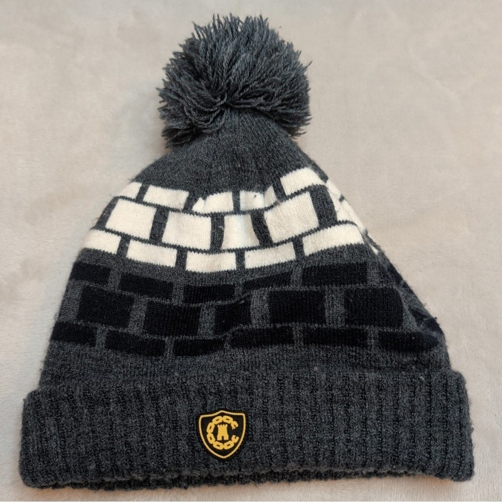 Rocawear Gray Black Pom Pom Beanie Hat‎ Logo Patch Acrylic OS Streetwear